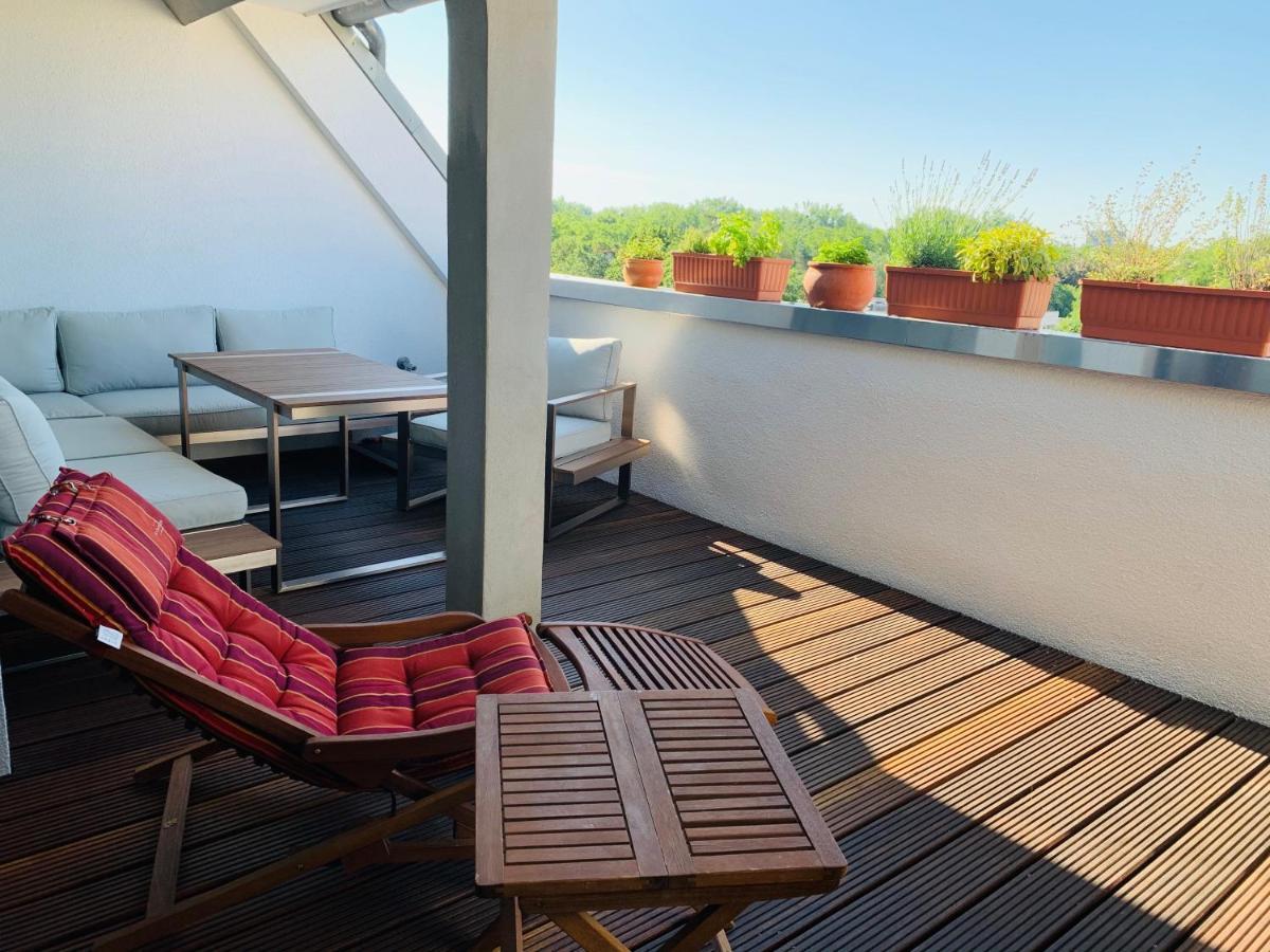 Apartamento Exklusives Penthouse Im Ehemaligen Bunker Hanóver Exterior foto